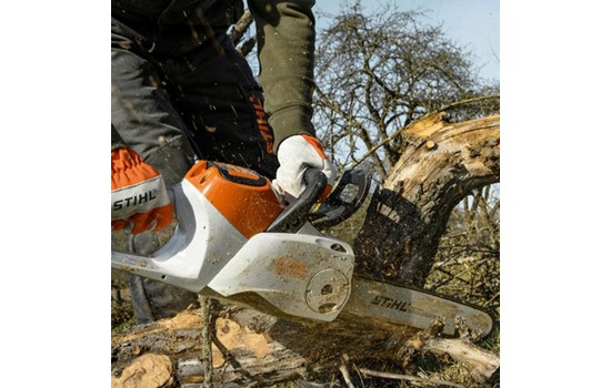 Мотопила STIHL MSA 220 C-B без аккумулятора и ЗУ 40 cм