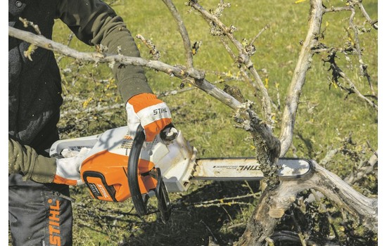 Мотопила STIHL MSA 220 C-B без аккумулятора и ЗУ 35 cм