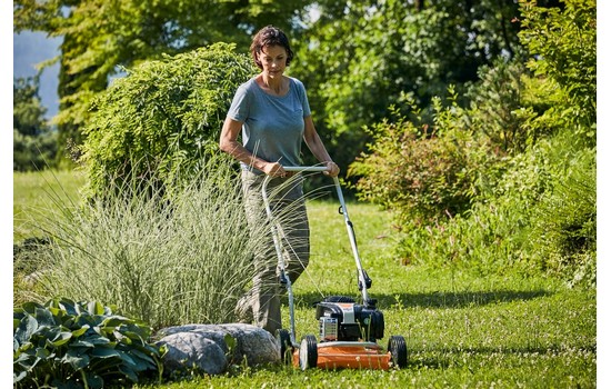 Газонокосилка бензиновая мульчирующая STIHL RM 2.2 R