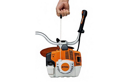 Мотокоса-кусторез STIHL FS 561 C-EM с трехлопастным ножом